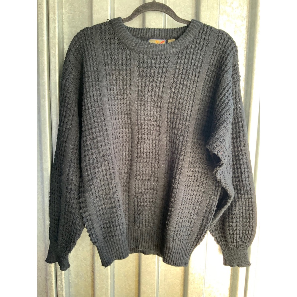 10/$30💵 Saturday sweater Sz M